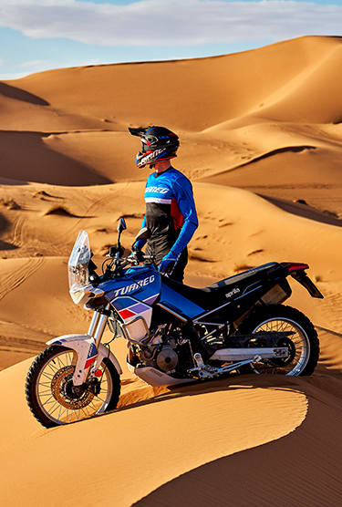 Tuareg World: abbigliamento e accessori, Aprilia