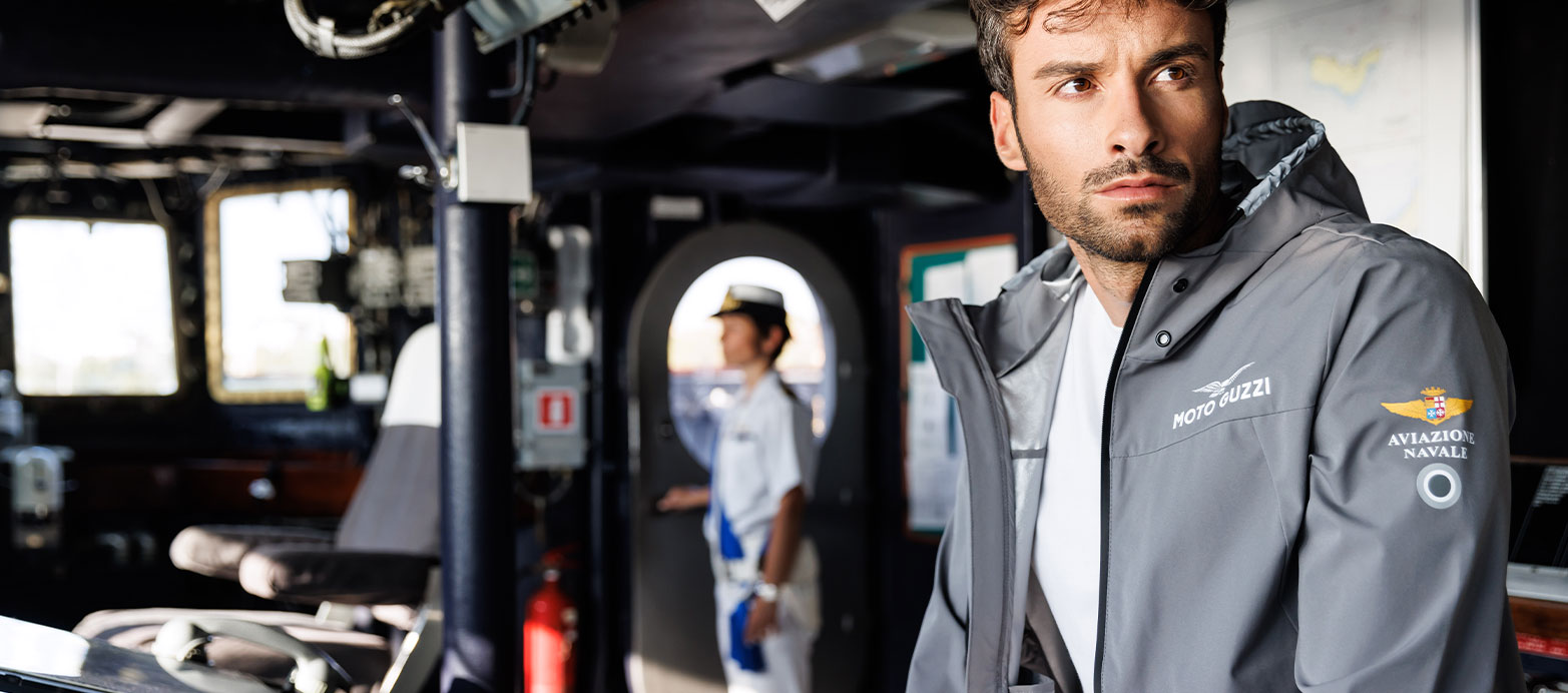 Aviazione navale shop abbigliamento